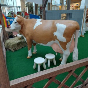 Events: King Cross 2023, Mini Farm 7